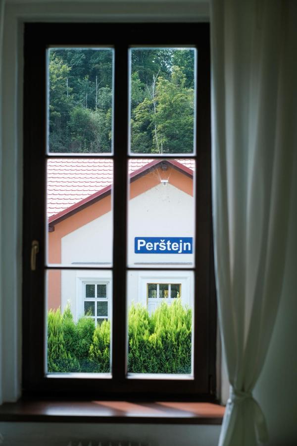 Penzion Betty Okounov Luaran gambar